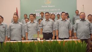 Jajaran Dewan Pimpinan Pusat (DPP) Partai Negoro saat konferensi pers di Hotel Cemara, Menteng, Jakarta Pusat, Jumat, 26/7/2024 | M. Hafid/Forum Keadilan