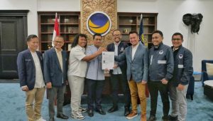 DPP Partai NasDem resmi mengusung pasangan eks Wakil Gubernur (Wagub) Jakarta Ahmad Riza Patria dengan Komika Marshel Widianto di Pilwalkot Tangerang Selatan (Tangsel), Sabtu, 13/7/2024 | Ist