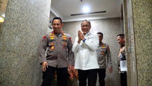 Menteri Perdagangan Zulkifli Hasan (Zulhas), (kiri) bertemu dengan Kapolri Listyo Sigit Prabowo (kanan), di Jakarta Selatan, Selasa, 16/7/2024 | ist