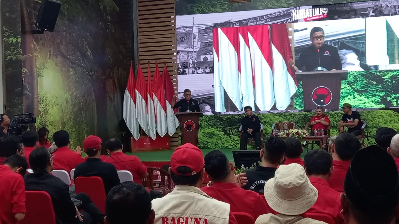 Peringatan 28 Tahun Kudatuli, Hasto: Megawati Punya Konsistensi dan Keberanian Luar Biasa