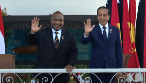 Presiden Joko Widodo (Jokowi) menyambut kunjungan kerja Perdana Menteri (PM) Papua Nugini James Marape, di Istana Kepresidenan Bogor, Provinsi Jawa Barat, pada Senin, 15/7/2024. | YouTube Sekretariat Presiden