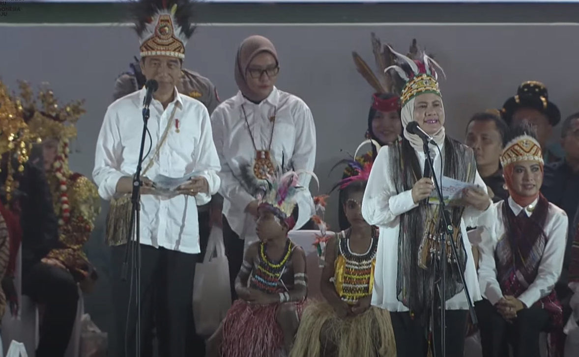 Jokowi Hadiri Acara Puncak Peringatan Hari Anak Nasional 2024 di Papua: Beri Kuis Hadiah Mainan