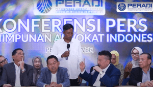 Konferensi Pers soal pengakuan Dede sebagai saksi kunci Vina Cirebon yang mengungkapkan skenario kesaksian palsu yang dirinya perbuat, di Peradi Tower, Jakarta, Senin, 22/7/2024 | YouTube DPN Peradi