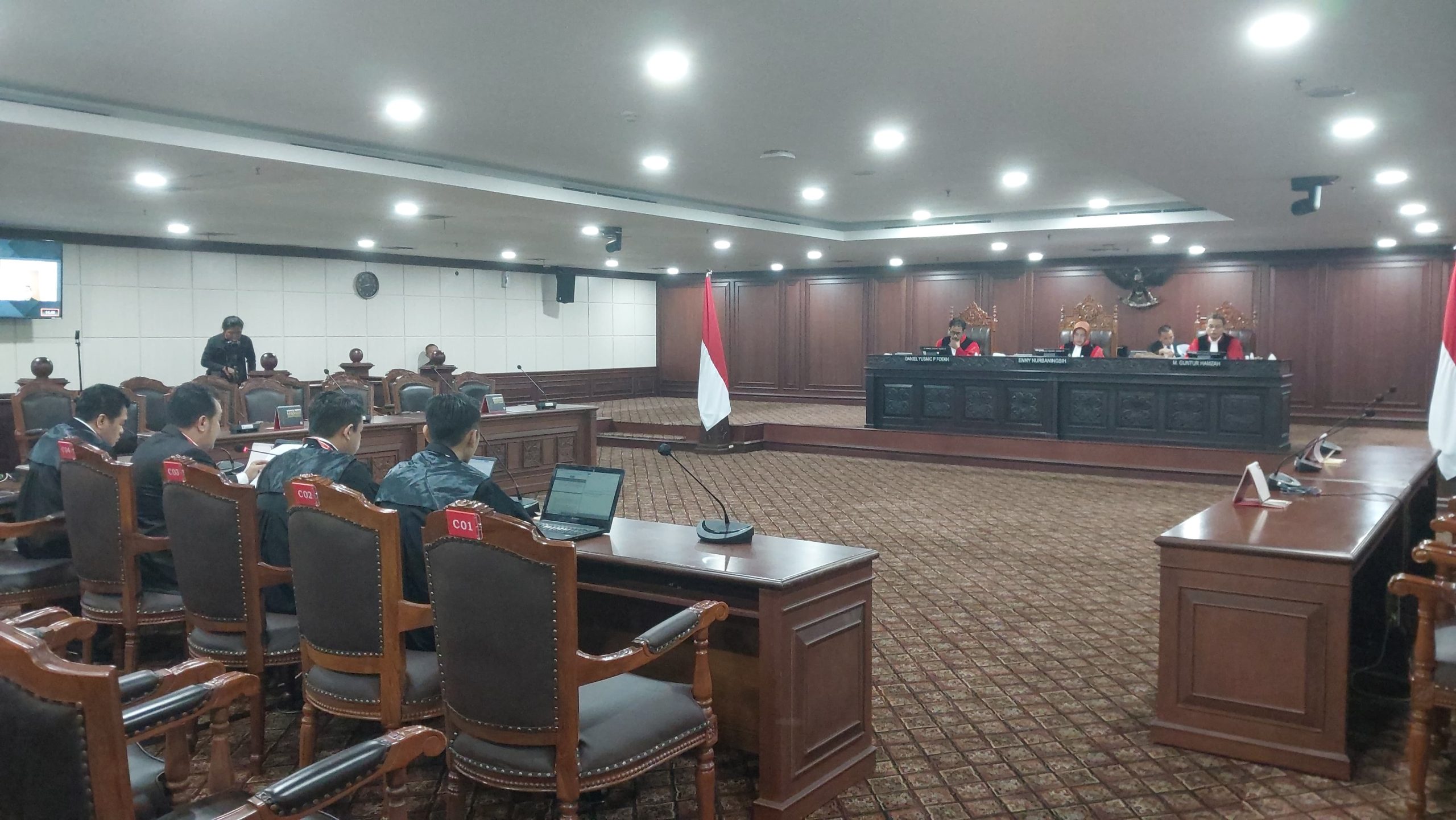 Tak Bisa Usung Calon di Pilkada, Partai Buruh dan Gelora Minta MK Percepat Putusan