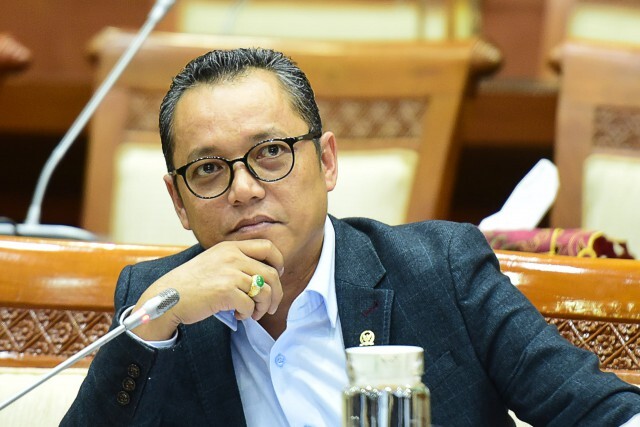 PDIP Sebut Pilkada Jakarta dan Jateng Jadi Target Cawe-cawe, Singgung Jokowi?