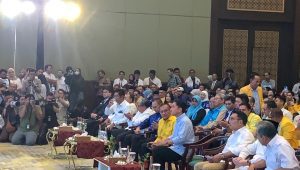 Wakil Presiden terpilih Gibran Rakabuming Raka menghadiri acara deklarasi dukungan untuk bakal pasangan calon Gubernur dan Wakil Gubernur Ridwan Kamil-Suswono di Golden Ballroom, Hotel Sultan, Jakarta, Senin, 19/8/2024 | Ali Mansur/Forum Keadilan