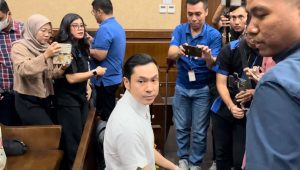 Terdakwa Harvey Moeis di sidang lanjutan kasus dugaan korupsi pengelolaan tata niaga komoditas timah di wilayah Izin Usaha Pertambangan (IUP) di PT Timah Tbk tahun 2015-2022 di Pengadilan Negeri Tindak Pidana Korupsi (Tipikor) Jakarta Pusat (Jakpus), Kamis, 22/8/2024 | Merinda Faradianti/Forum Keadilan