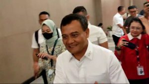 Eks Kapolda Jateng Ahmad Lutfhi usai menerima surat rekomendasi dukungan dari PSI di Mall Kasablanka, Jakarta Selatan, Kamis, 15/8/2024 | M. Hafid/Forum Keadilan