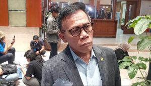 Politisi PDIP yang sekaligus anggota Baleg DPR RI Masinton Pasaribu saat ditemui di Gedung DPR RI, Senayan, Jakarta Pusat, Rabu, 21/8/2024 | M. Hafid/Forum Keadilan