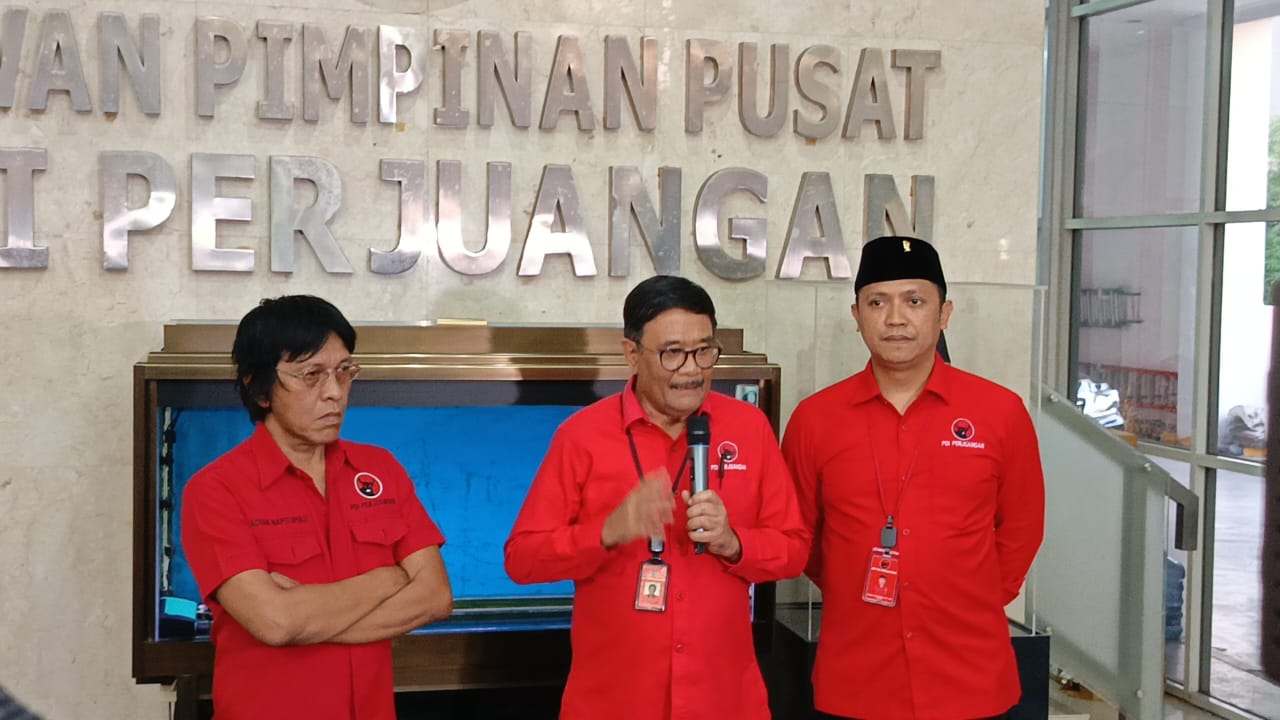 Djarot soal Kepastian Anies-Rano Karno Diusung PDIP di Pilgub Jakarta: Sabar Sedikit