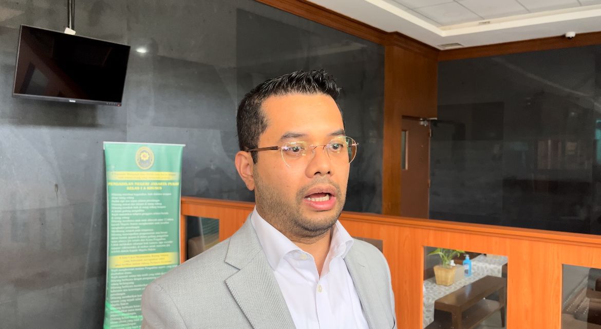 Diduga Akomodir Pengumpulan Bijih Timah Ilegal, Kuasa Hukum Rosalina: Peran Terdakwa Beda-beda