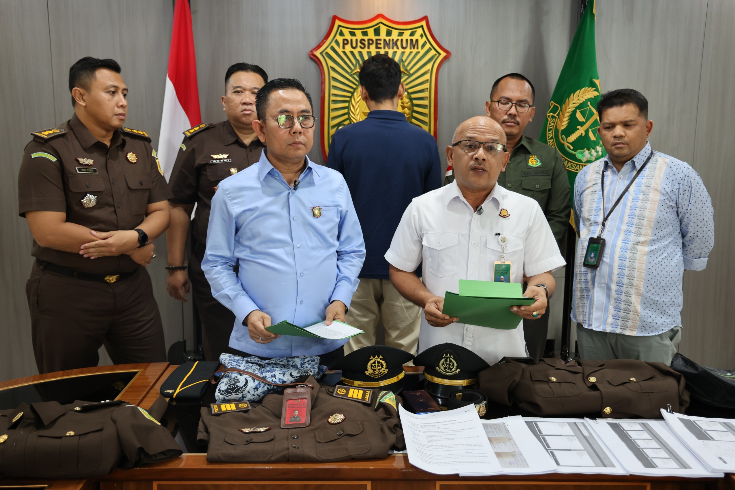 Pria Ngaku Jaksa Ditangkap Usai Peras Perempuan hingga Miliar Rupiah