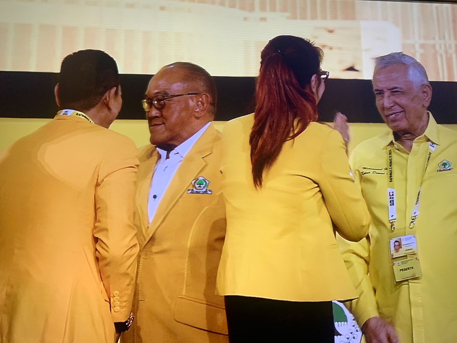 Pasca Putusan MK, Aburizal Bakrie Minta Ketum Baru Partai Golkar Dengar Aspirasi Daerah