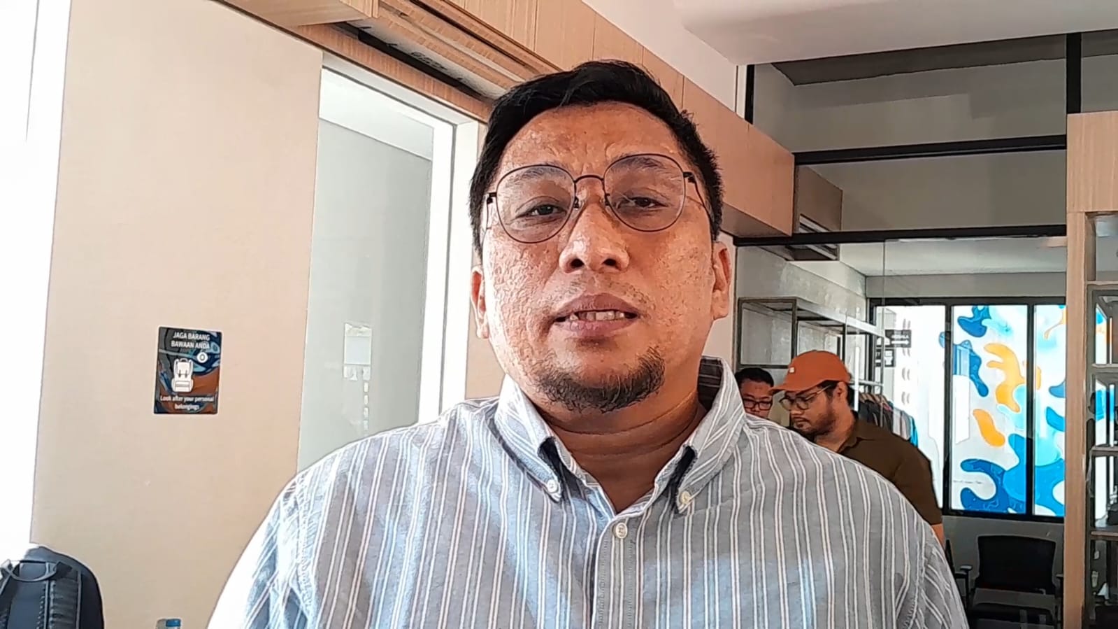 Lengsernya Airlangga Dinilai Upaya Jokowi Kendalikan Perahu Besar Golkar