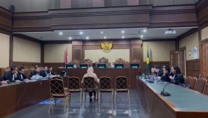 Wakil Direktur (Wadir) Rumah Sakit Umum Daerah (RSUD) Pasar Minggu Fify Mulyani di persidangan lanjutan dugaan gratifikasi dan Tindak Pidana Pencucian Uang (TPPU) Gazalba Saleh di Pengadilan Tipikor Jakarta Pusat | Merinda Faradianti/Forum Keadilan