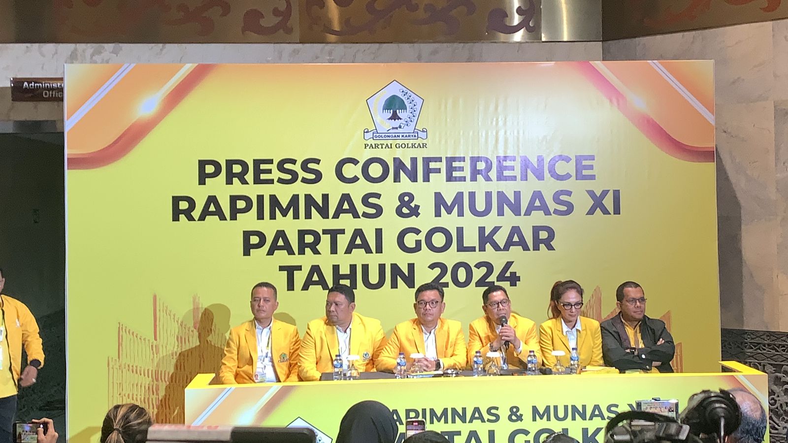 Hari Pertama Munas XI Golkar, Kepengurusan Agus Gumiwang Dinyatakan Demisioner