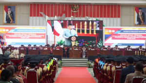 Menteri Pertahanan (Menhan) sekaligus Presiden RI terpilih Prabowo Subianto memberikan sambutan di sidang senat terbuka wisuda program Diploma, Sarjana, Magister dan Doktor Universitas Pertahanan RI 2024, di Kampus Unhan, Sentul, Kabupaten Bogor, Jawa Barat (Jabar) Sabtu, 24/8/2024. | Biro Biro Humas Setjen Kemhan Humas Setjen Kemhan