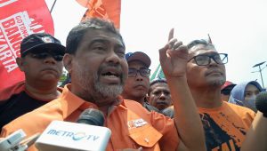 Presiden Partai Buruh Said Iqbal di depan Gedung DPR RI, Jakarta Pusat, hari ini, Kamis, 22/8/2024 | Novia Suhari/Forum Keadilan