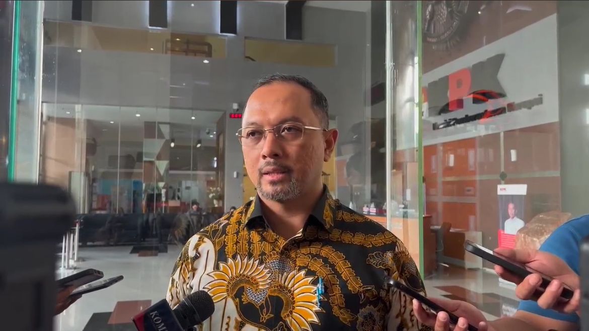 Tangani Kasus Korupsi di LPEI, KPK Geledah 2 Rumah dan Sita Uang Rp4,6 Miliar
