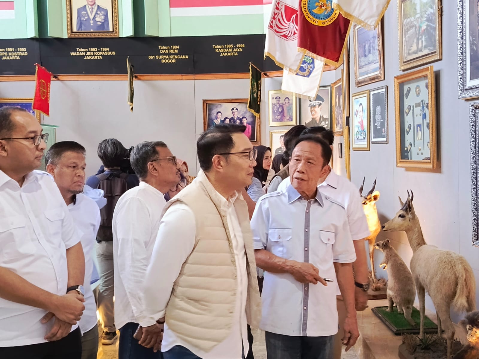Bang Yos Pesan ke Ridwan Kamil Bereskan Masalah Jakarta Tanpa Drama