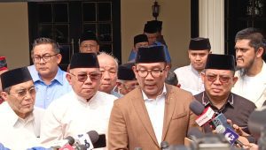 Bakal calon Gubernur Jakarta dari Koalisi Indonesia Maju (KIM) Plus Ridwan Kamil alias RK saat ditemui di kediaman politisi senior Partai Demokrat Nachrowi Ramli di kawasan Condet, Jakarta Timur, Rabu, 18/9/2024 | Ali Mansur/Forum Keadilan