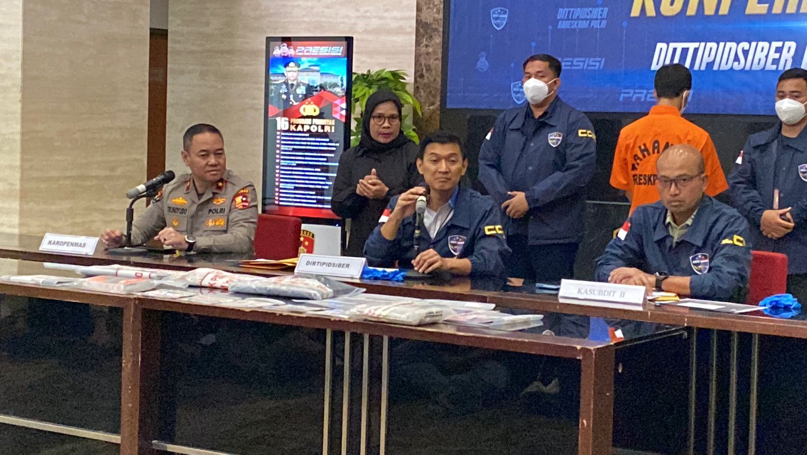 Polisi Tangkap Guru Honorer di Banyuwangi Jatim, Dalang Peretasan Data BKN