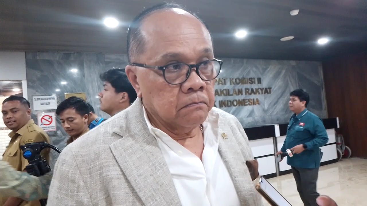 Malam Ini, Komisi II Rapat Bareng KPU Bahas Kotak Kosong dan Masa Jabatan Pj