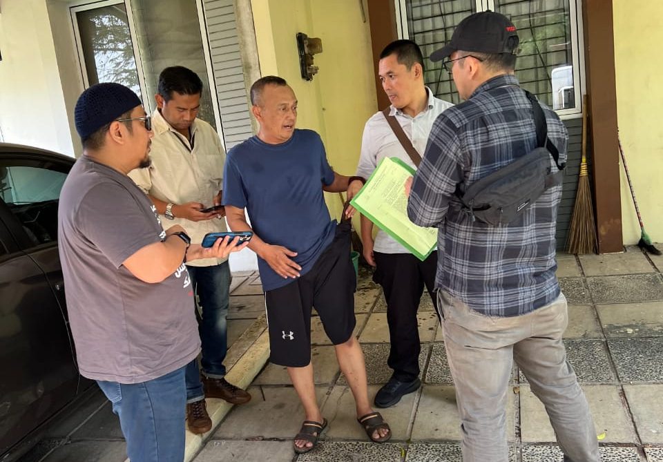 Satgas SIRI Kejagung Amankan DPO Penyelundupan Kayu di Serpong Tangsel