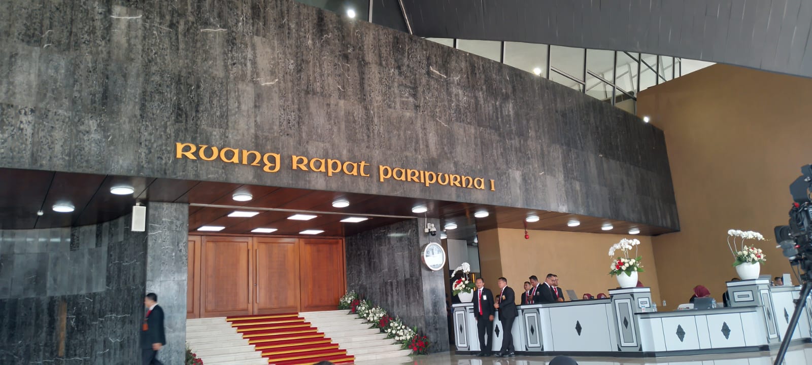 Pantun Bamsoet di Sidang Paripurna Akhir MPR 2019-2024