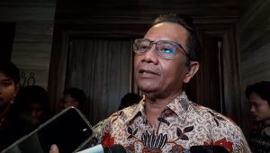 Pakar Hukum Tata Negara Prof. Mahfud MD usai menghadiri diskusi publik Kaukus Perempuan Pembela HAM di Jakarta Pusat, Jumat, 27/9/2024 | Novia Suhari/Forum Keadilan