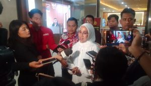 Mantan politisi PDI Perjuangan (PDIP) Tia Rahmania mendatangi Bareskrim Mabes Polri Jumat, 27/9/2024 | Reynaldi Adi Surya/Forum Keadilan