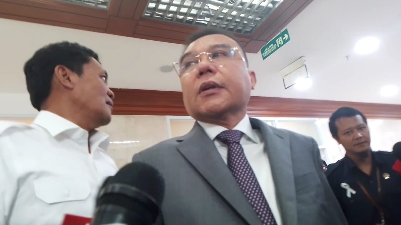 Soal Pertemuan Jokowi-Prabowo di GBK, Dasco: Hanya Saling Tukar Informasi