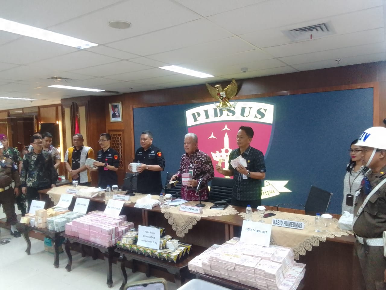 Ditetapkan Tersangka Makelar Kasus, Zarof Ricar Siapkan Perlawanan