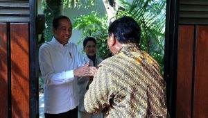 Presiden Terpilih RI Prabowo Subianto mengunggah foto-foto di media sosial yang memperlihatkan momen dirinya ketika mengunjungi Presiden RI Joko Widodo (Jokowi) di kediamannya di Solo, pada Minggu, 13/10/2024. | Instagram @prabowo