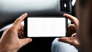 Ilustrasi baterai handphone cepat panas | Freepik.com