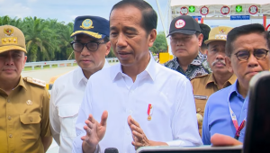 Presiden Joko Widodo (Jokowi) memberikan keterangan pers usai meresmikan Ruas Tol Indrapura dan Tol Bayung Lencir di Asahan, Sumatera Utara, Rabu, 16/10/2024 | YouTube Sekretariat Presiden