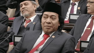 Anggota DPD RI asal Jawa Barat (Jabar), Alfiansyah Bustami alias Komeng | Dok YouTube DPR RI