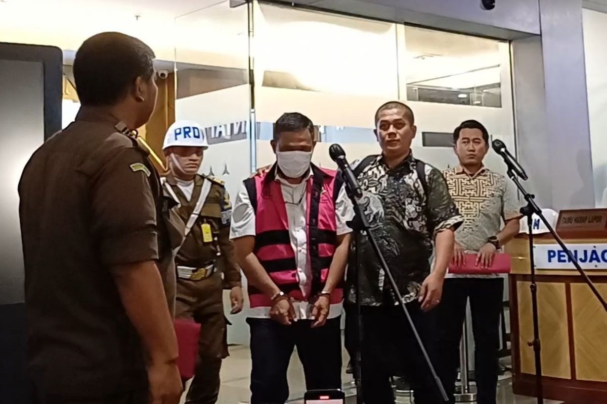 Jalani Penyidikan, Tersangka Korupsi Timah Hendry Lie Tiba di Jakarta Malam Ini