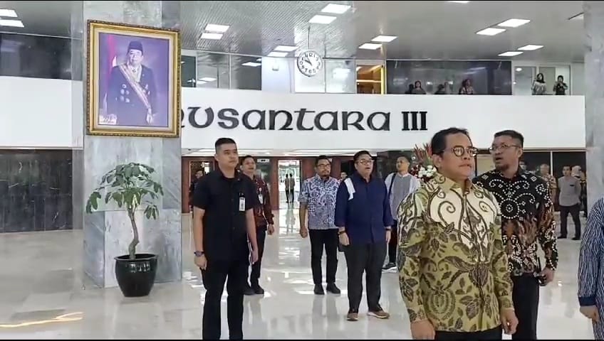 Mulai Hari Ini DPR Putar Lagu Indonesia Raya Setiap Pukul 10.00 WIB