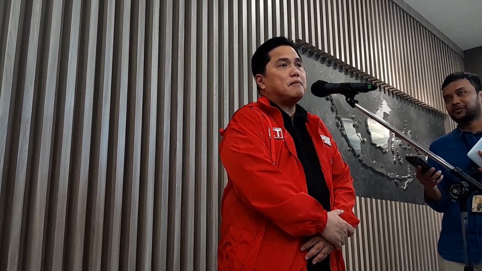 Timnas Indonesia VS Jepang, Erick Thohir Pastikan Rumput Stadion Sudah Bagus