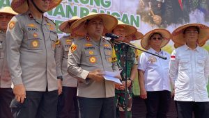 Kapolda Metro Jaya Irjen Karyoto saat memberikan keterangan kepada awak media di wilayah tanam SPN Polda Metro Jaya, Cigombong, Bogor, Rabu, 20/11/2024 | Ari Kurniansyah/Forum Keadilan