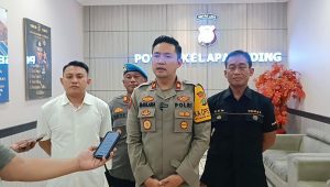 Kapolsek Kelapa Gading Kompol Maulana Mukarom, Senin, 25/11/2024 | ist