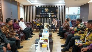 Pertemuan Pimpinan KPK dengan Menko Kumham Imipas Yusril Ihza Mahendra di Gedung Eks Sentra Mulia, Jakarta Selatan, Kamis, 7/11/2024 | Instagram @yusrilihzamhd