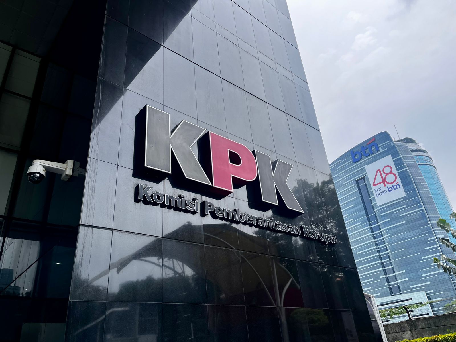 Digeledah KPK, Bank Indonesia Hormati Proses Hukum