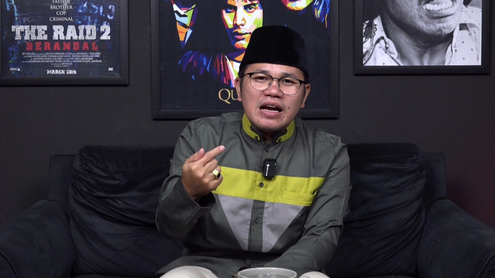 Isu Transgender Isa Zega Umroh Gunakan Baju Syar’i, Ustadz Abeey Ghifran: Tidak Sah