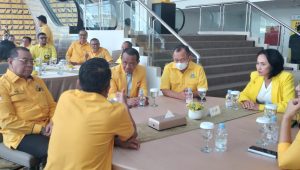 Ketua Umum Partai Golkar Bahlil Lahadalia, Refleksi Akhir Tahun 2024 dan Outlook 2025 di Kantor DPP Partai Golkar, Jalan Anggrek Neli Jakarta Barat, Selasa, 31/12/2024 | Muhammad Reza/Forum Keadilan