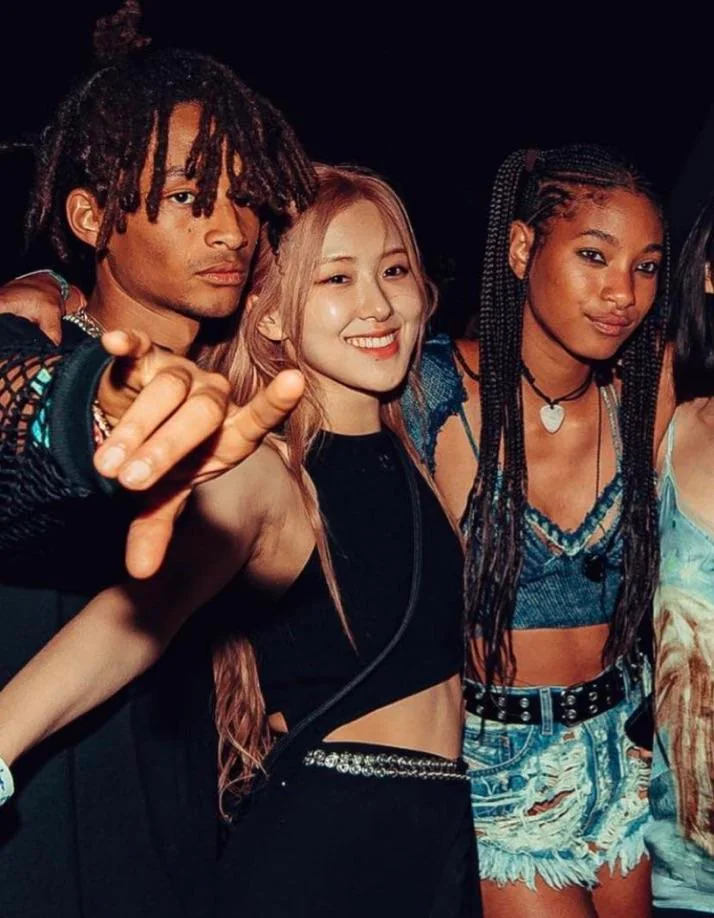 Rosé BLACKPINK Ceritakan Jaden Smith di MV ‘Toxic Till The End’?