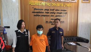 Pelaku perampokan berinisial MAS, di Polres Metro Jakarta Utara, Sabtu 4/1/2025 | Ari Kurniansyah/Forum Keadilan