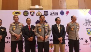 Kakorbinmas Baharkam Polri Irjen Edy Murbowo memberikan keterangan di kawasan PTIK, Jakarta Selatan, Rabu 8/1/2024. I Ari Kurniansyah/Forum Keadilan
