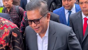 Sekretaris Jenderal (Sekjen) PDI Perjuangan, Hasto Kristiyanto di Gedung Merah Putih KPK, Senin, 13/1/2025| Merinda Faradianti/ Forum Keadilan